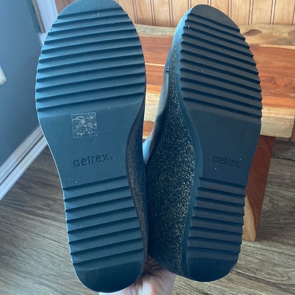 Aetrex Dawn Wedge Boot Chelsea platform size 8.5 avant-garde modern comfort - Picture 8 of 10